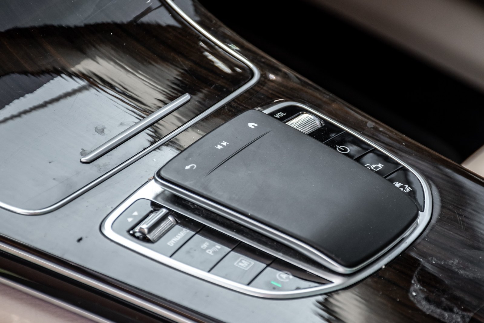 Mercedes-Benz GLC 300 2022