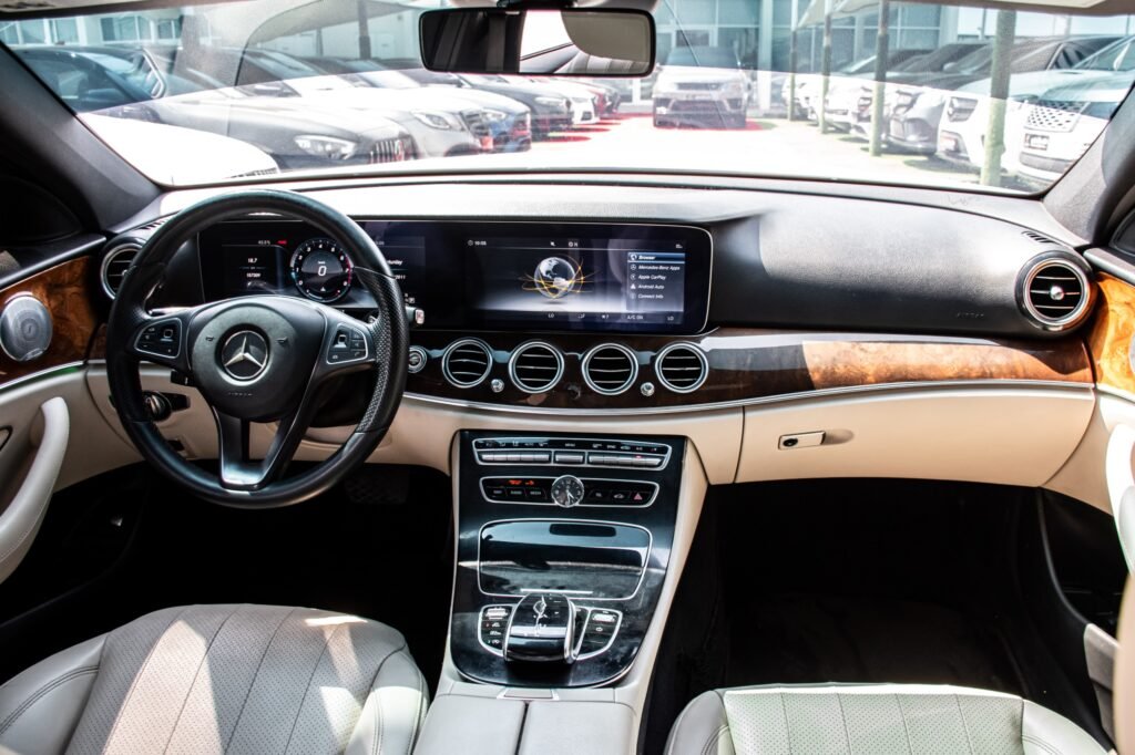 Mercedes-Benz E300 2018