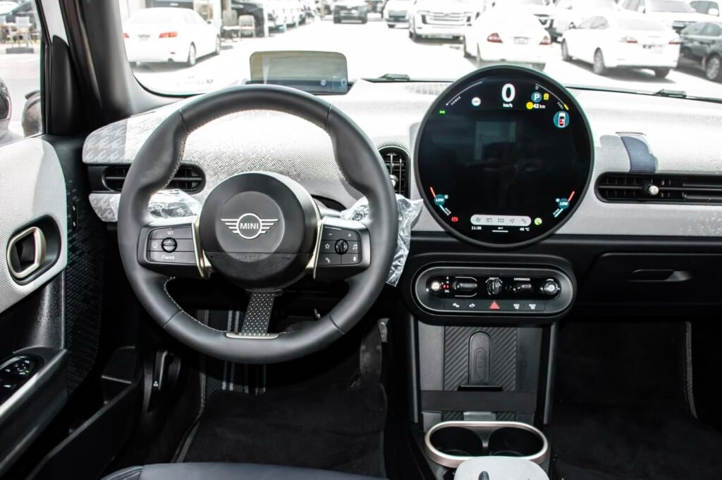 MINI COOPER S 2025 low mileage