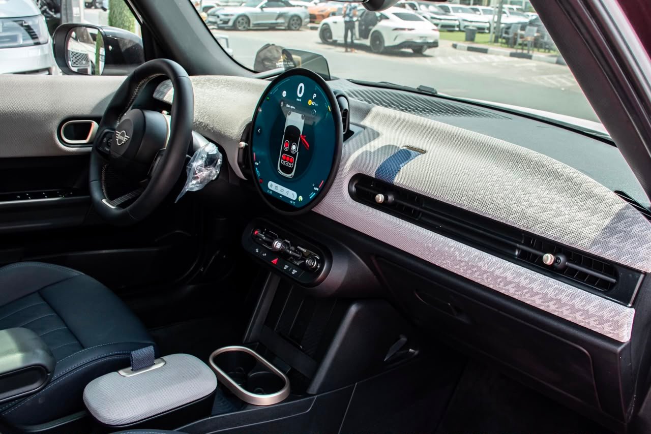 MINI COOPER S 2025 low mileage